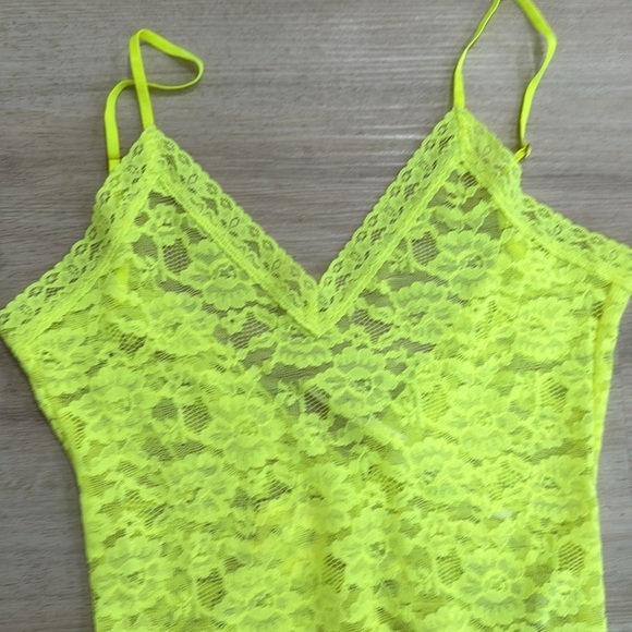 NWT Anthropologie V-neck sheer lace neon bodysuit - Picture 3 of 5